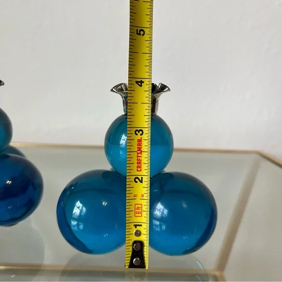 Pair of Retro Vintage Blue Lucite Grape Candle Holders - Picture 12 of 15